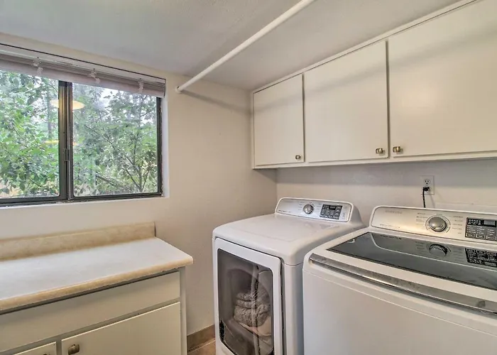 Apartment Tall Pine - Games & Gazebo Indian Pine